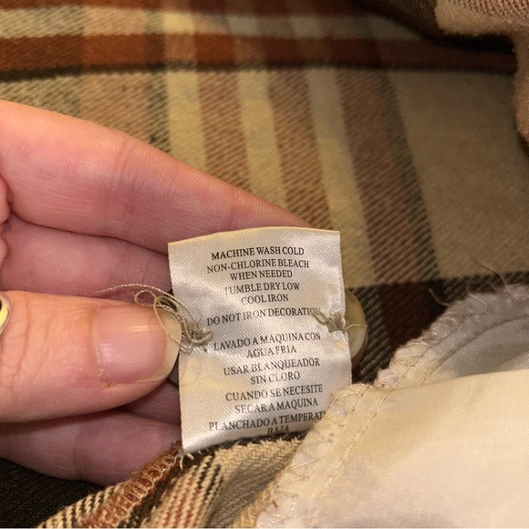 Distortion brown and tan plaid flannel shirt size M pockets - Picture 4 of 8